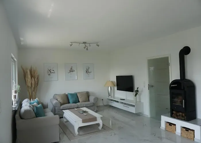 Ferienhaus Mit Schoener Aussicht